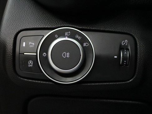 Used 2021 Alfa Romeo Giulia Sprint w/ Nero Edizione image 16