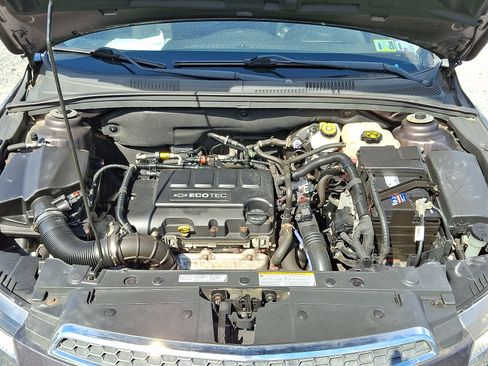 Used 2014 Chevrolet Cruze LT image 27