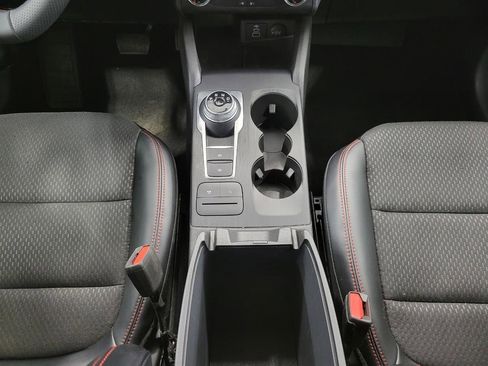 Used 2025 Ford Escape ST-Line AWD/4WD image 17