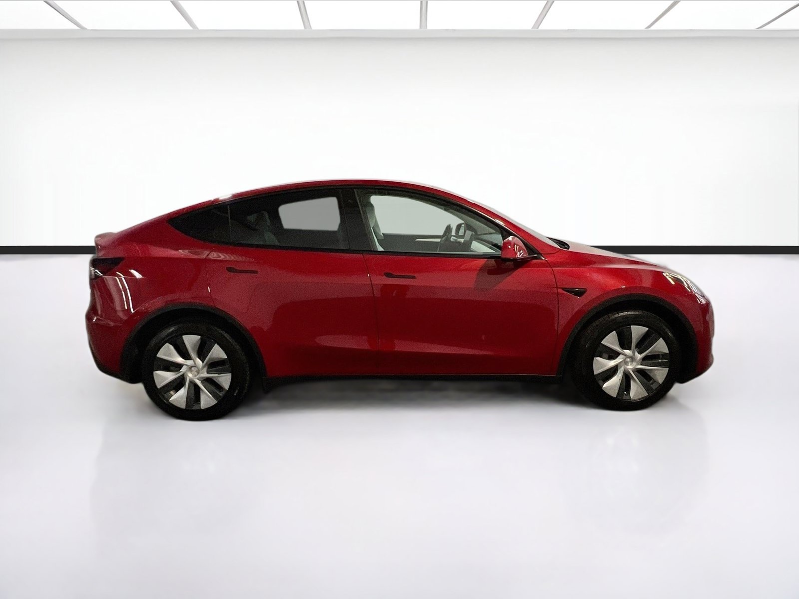 Used 2023 Tesla Model Y Long Range AWD/4WD image 23
