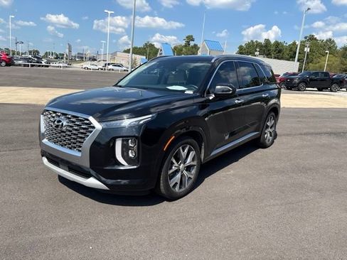Used 2021 Hyundai Palisade Limited FWD image 3