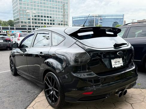 Used 2014 Ford Focus ST w/ Equipment Group 202A FWD image 5