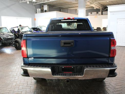 Used 2017 GMC Sierra 1500 4WD Double Cab 143.5 image 5