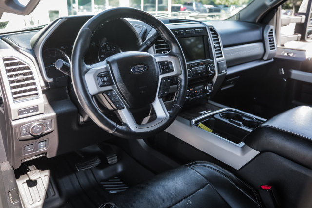Used 2017 Ford F250 Lariat w/ Lariat Ultimate Package AWD/4WD image 80