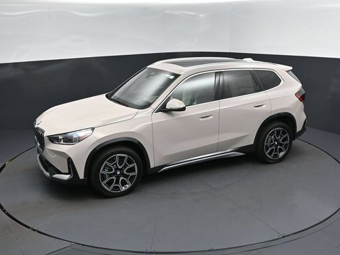 New 2026 BMW X1 xDrive28i w/ Convenience Package AWD/4WD image 31