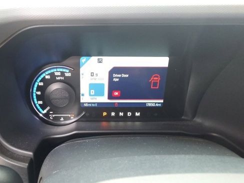 Used 2023 Ford Bronco Base image 16