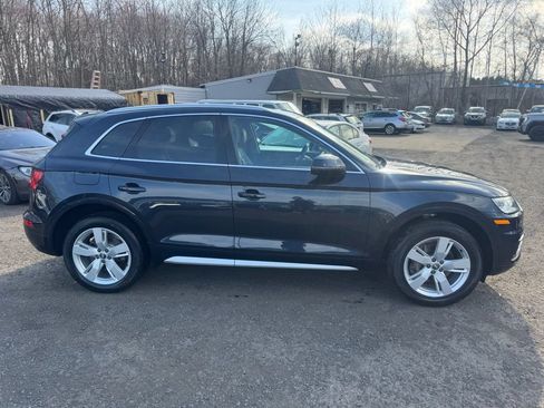 Used 2018 Audi Q5 2.0T Premium Plus w/ Premium Plus Package AWD/4WD image 4