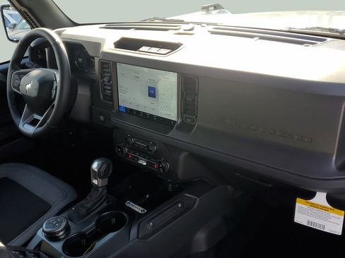 New 2025 Ford Bronco Big Bend AWD/4WD image 21