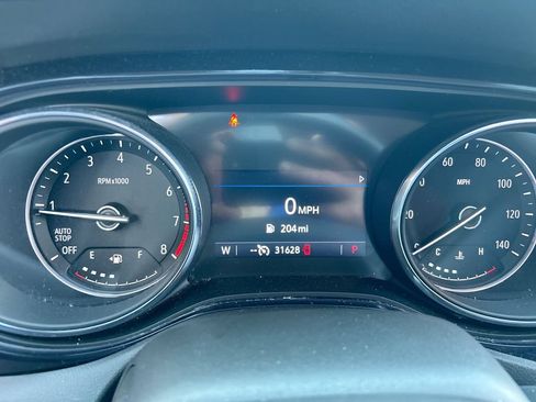 Used 2023 Buick Encore GX Preferred w/ Cold Weather Comfort Package FWD image 11