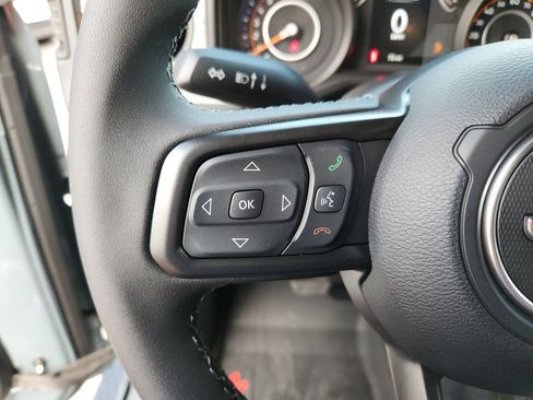 Certified 2026 Jeep Wrangler Unlimited Sport AWD/4WD image 25