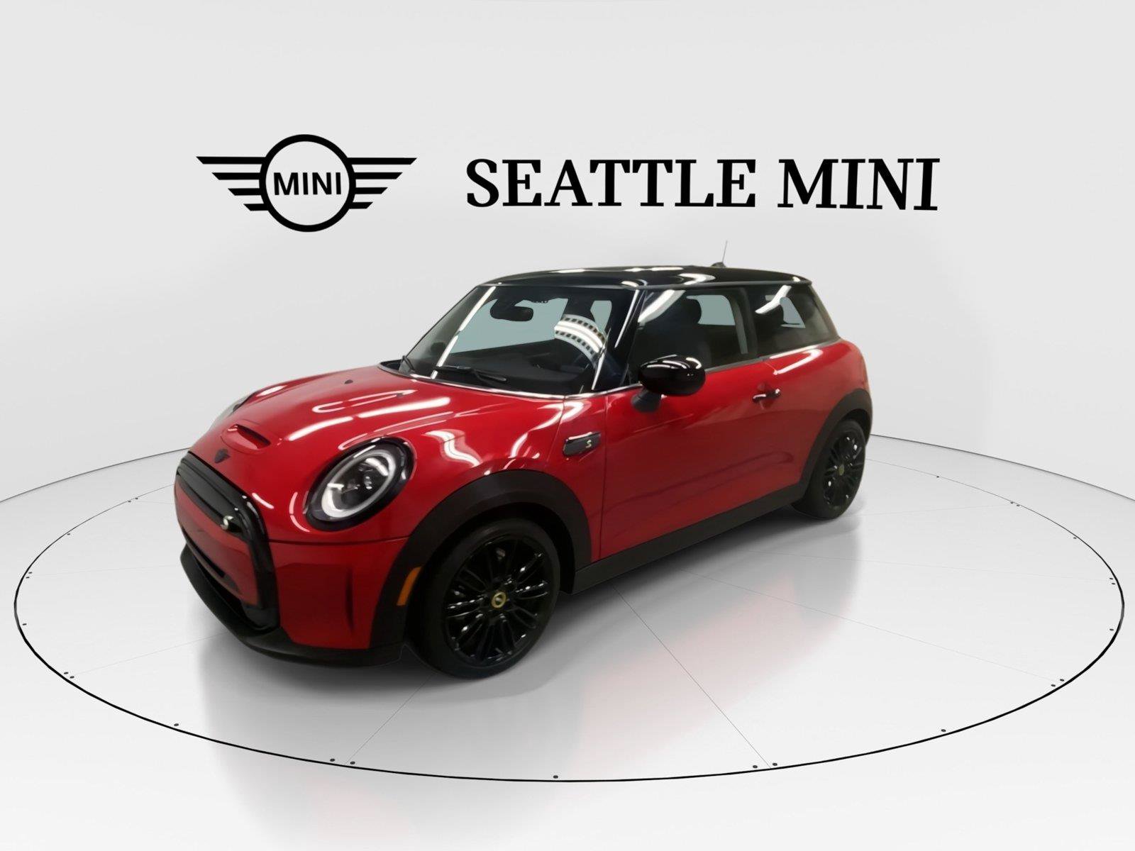 Used 2024 MINI Cooper SE FWD image 5