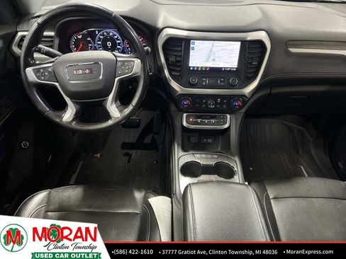 Used 2020 GMC Acadia SLT w/ Driver Alert Package II image 14