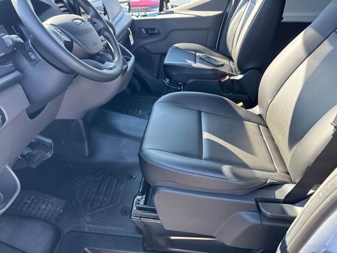 New 2026 Ford Transit 250 148 Medium Roof w/ Load Area Protection Package RWD image 37
