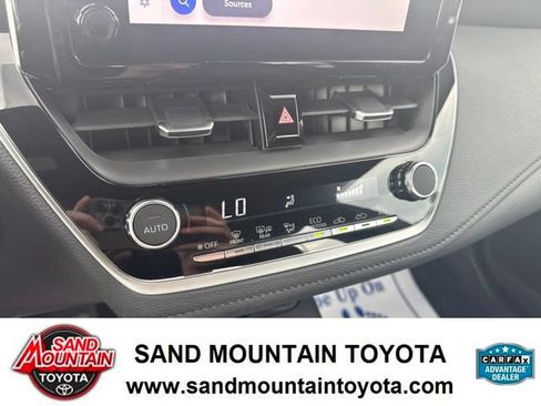 Used 2024 Toyota Corolla XSE FWD image 22