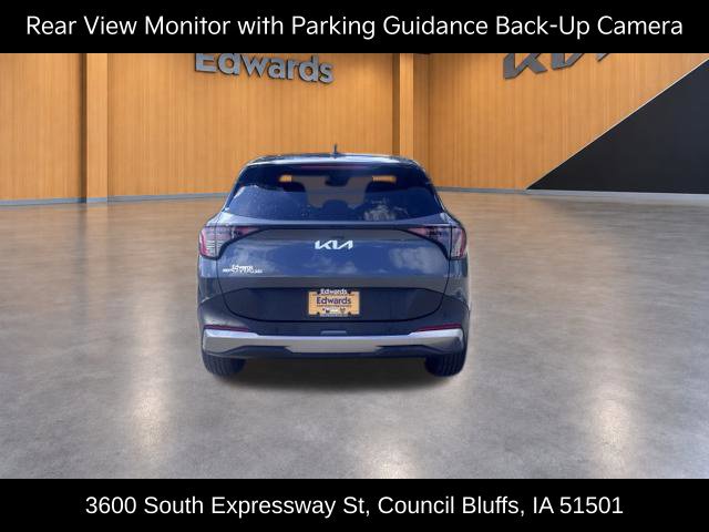 Used 2026 Kia Sportage EX FWD image 8