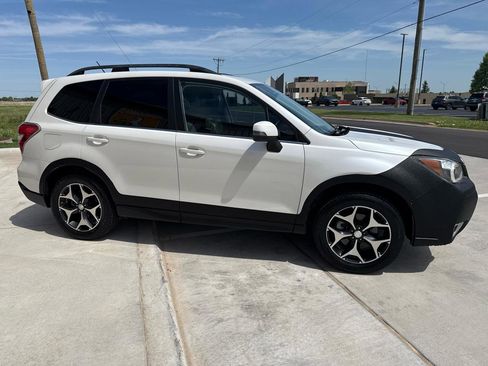 Used 2014 Subaru Forester 2.0XT Touring AWD/4WD image 8