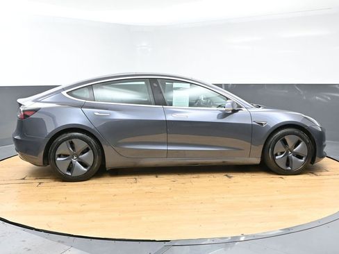 Used 2019 Tesla Model 3 Long Range image 7
