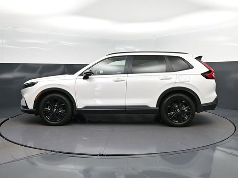 Used 2026 Honda CR-V Sport Touring image 4