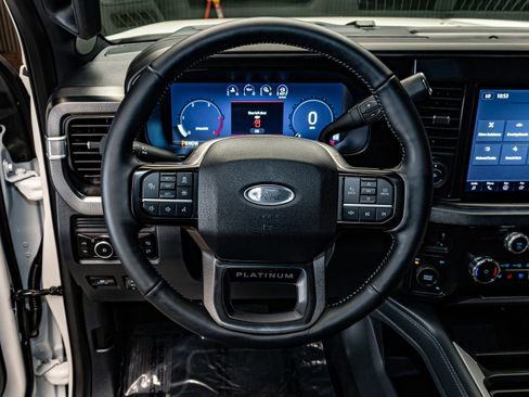 Used 2026 Ford F250 Platinum image 18