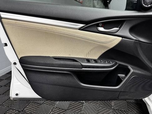 Used 2019 Honda Civic EX image 37