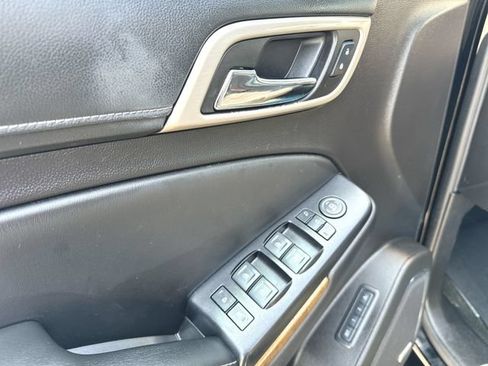 Used 2016 GMC Yukon XL Denali w/ Open Road Package AWD/4WD image 24