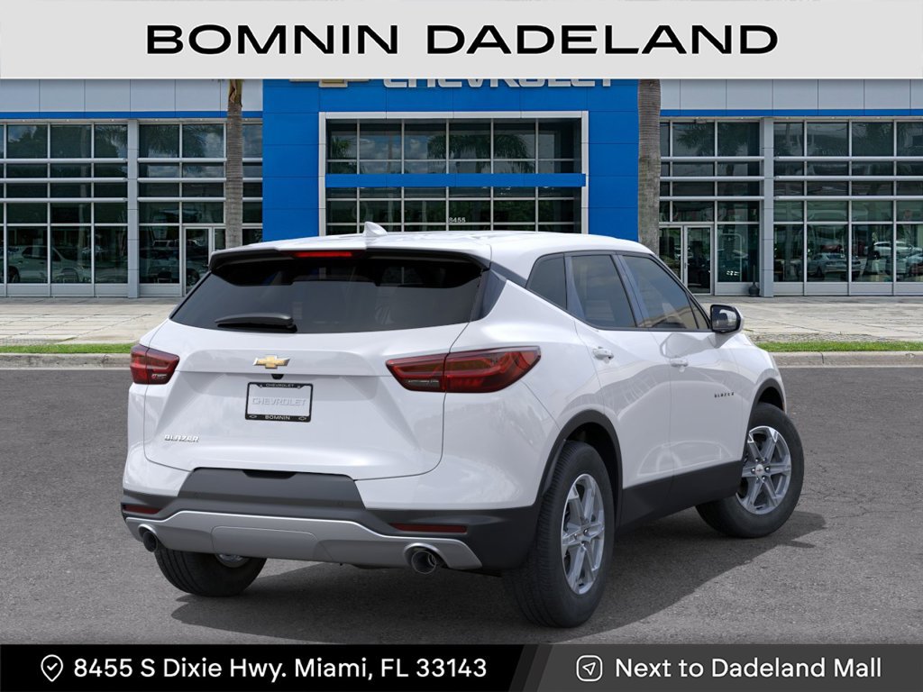 New 2026 Chevrolet Blazer LT FWD image 5