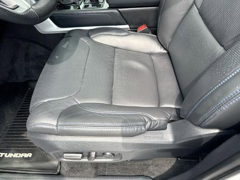 Used 2024 Toyota Tundra Platinum w/ TRD Off-Road Package AWD/4WD image 21