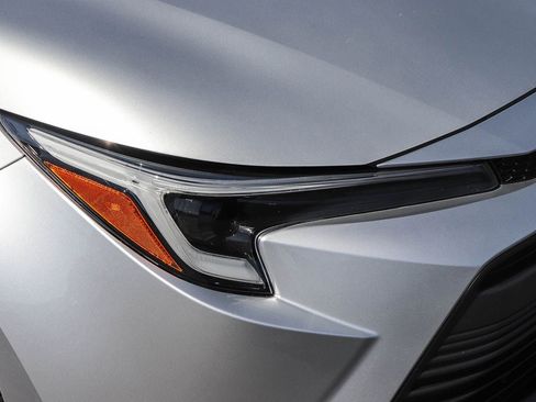 Certified 2023 Toyota Corolla LE FWD image 12