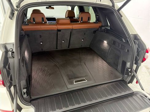 Used 2021 BMW X5 M50i w/ Executive Package image 21