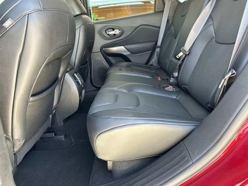 Used 2021 Jeep Cherokee Latitude Lux image 54