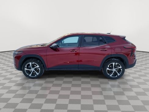 Used 2024 Chevrolet Trax RS image 5