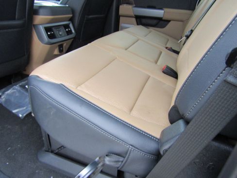 New 2026 Ford F350 Lariat image 13