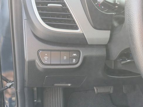 Used 2022 Kia Seltos LX AWD/4WD image 14