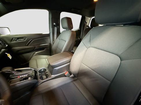 New 2026 GMC Canyon Elevation w/ Convenience Package RWD image 19