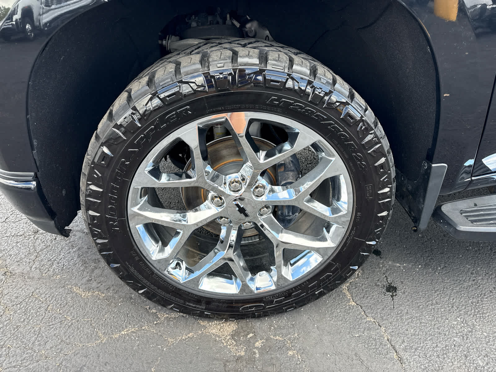 Certified 2022 Chevrolet Silverado 1500 RST AWD/4WD image 9
