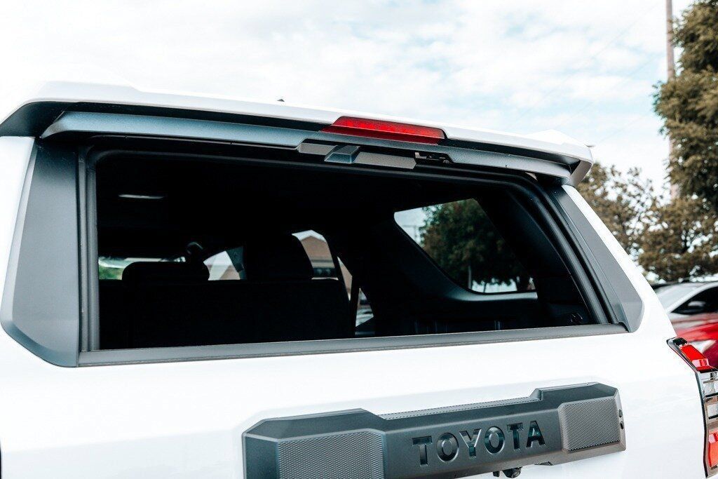 Used 2026 Toyota 4Runner SR5 AWD/4WD image 40