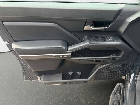 New 2026 Toyota Tacoma TRD Off-Road image 15