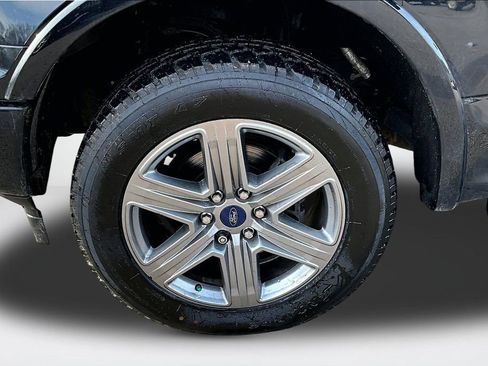 Used 2019 Ford F150 XLT w/ Equipment Group 302A Luxury image 33