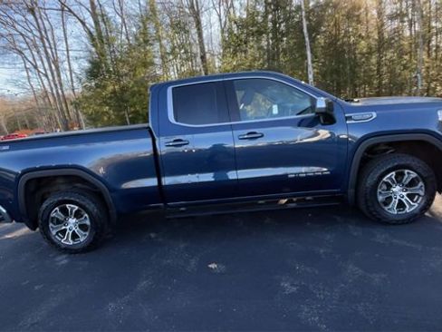 Certified 2021 GMC Sierra 1500 SLE w/ X31 Off-Road Package image 9