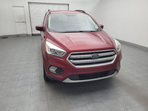 Used 2017 Ford Escape SE w/ Equipment Group 201A FWD image 14