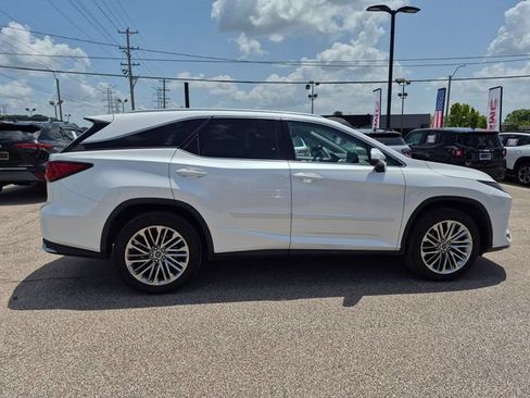 Used 2021 Lexus RX 350L Luxury w/ Cold Weather Package AWD/4WD image 7