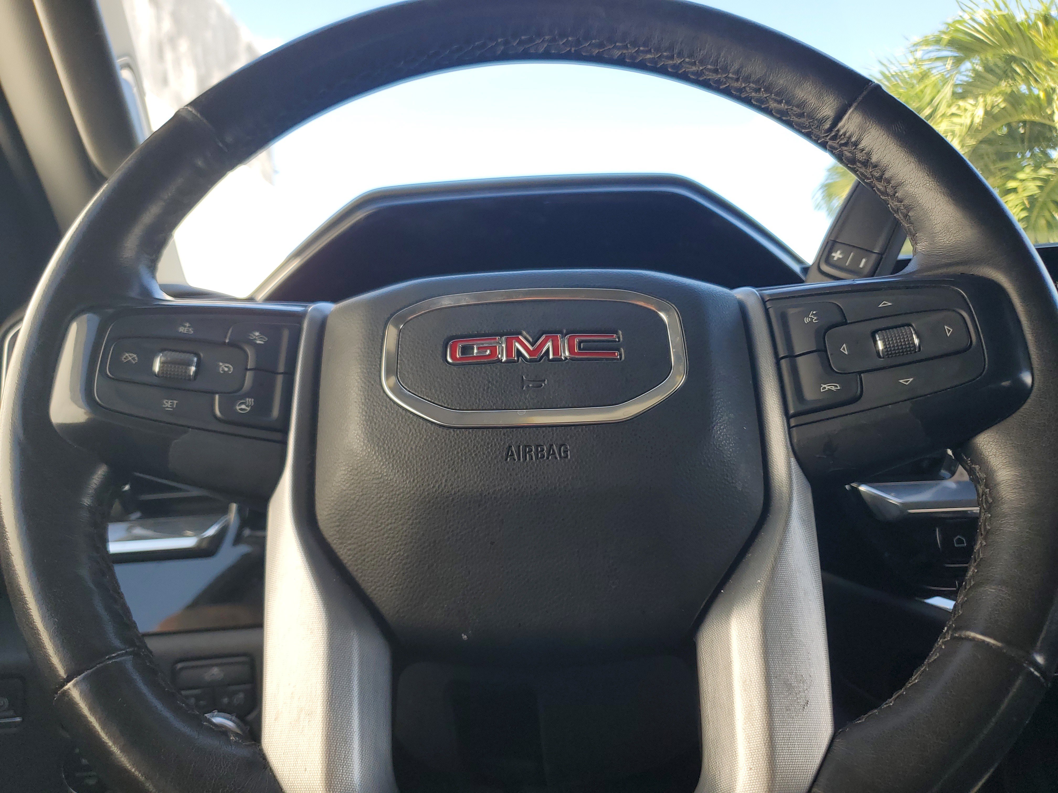 Used 2022 GMC Sierra 1500 Elevation RWD image 10