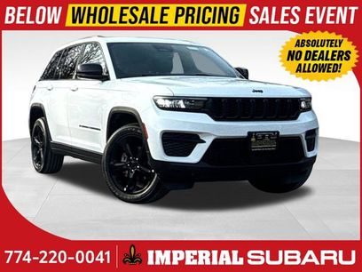 Used 2023 Jeep Grand Cherokee Altitude