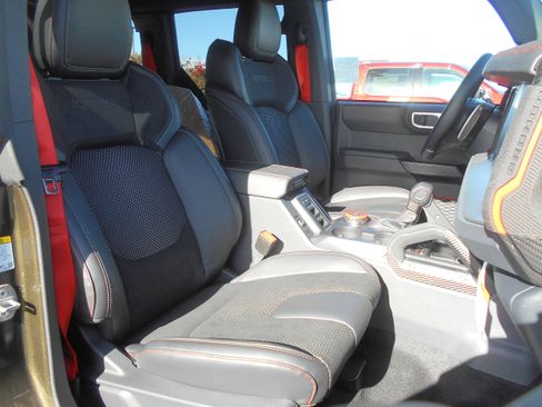 New 2025 Ford Bronco Raptor image 31
