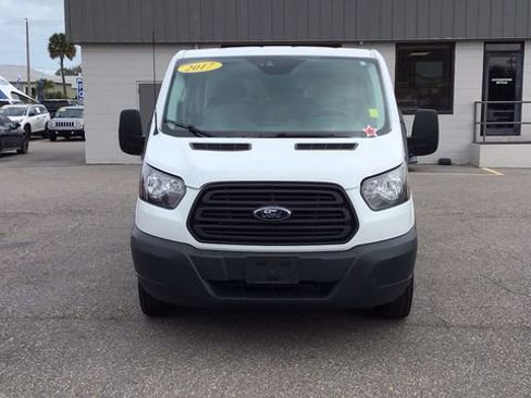 Used 2017 Ford Transit 150 XL image 2