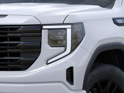 New 2025 GMC Sierra 1500 Elevation