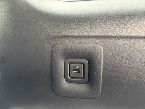 Used 2017 INFINITI QX60 Luxe image 38