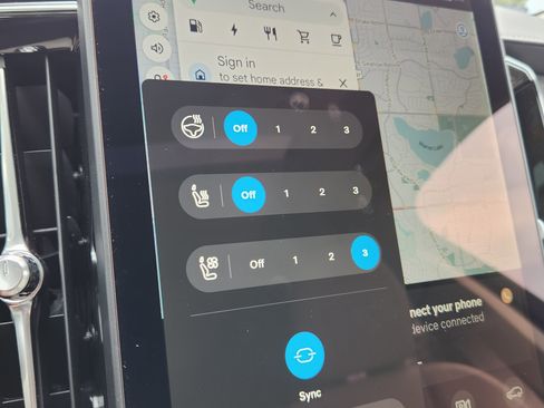New 2026 Volvo XC90 T8 Ultra w/ Protection Package Premier image 13