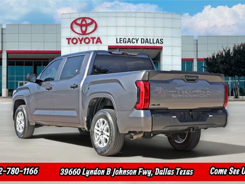 Used 2025 Toyota Tundra SR w/ SR Tow Package AWD/4WD image 6