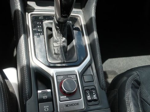 Used 2019 Subaru Forester Touring AWD/4WD image 23